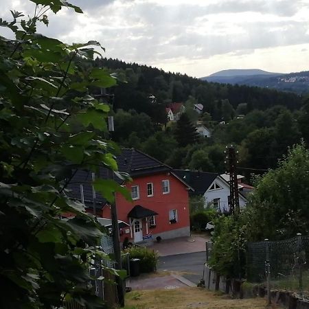 Ferienwohnung Fliederweg Suhl Exterior foto